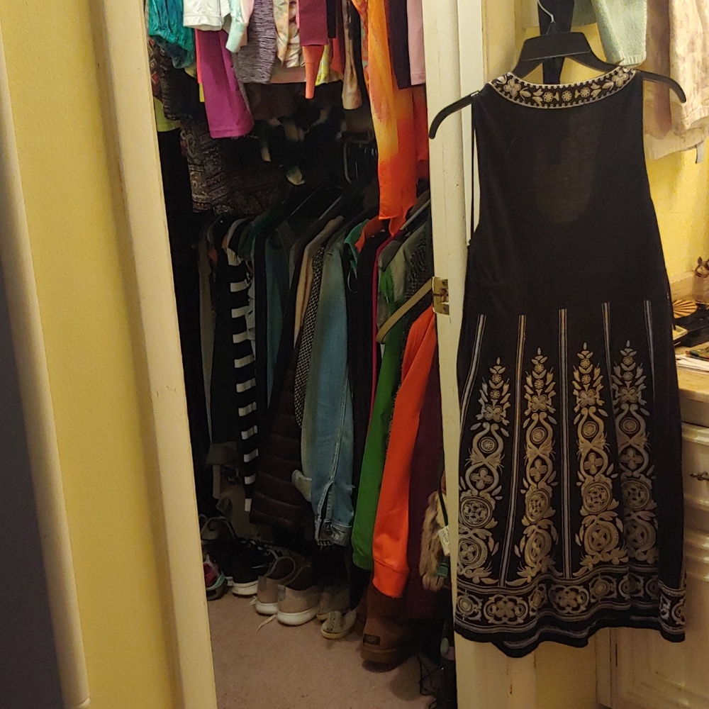 Dress - Picture 4 of 5